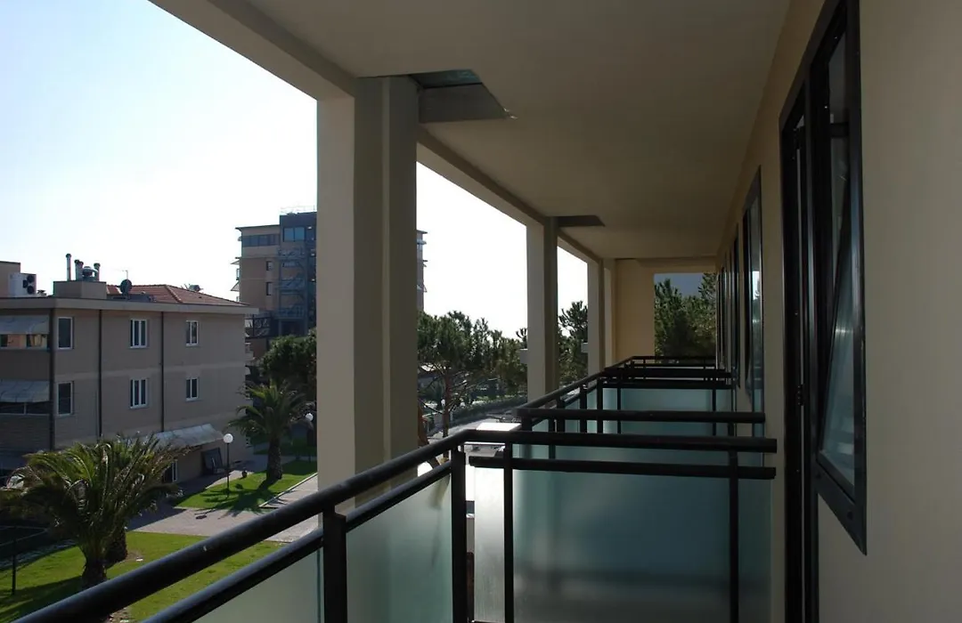Hotel Caesar Residence & Spa-1